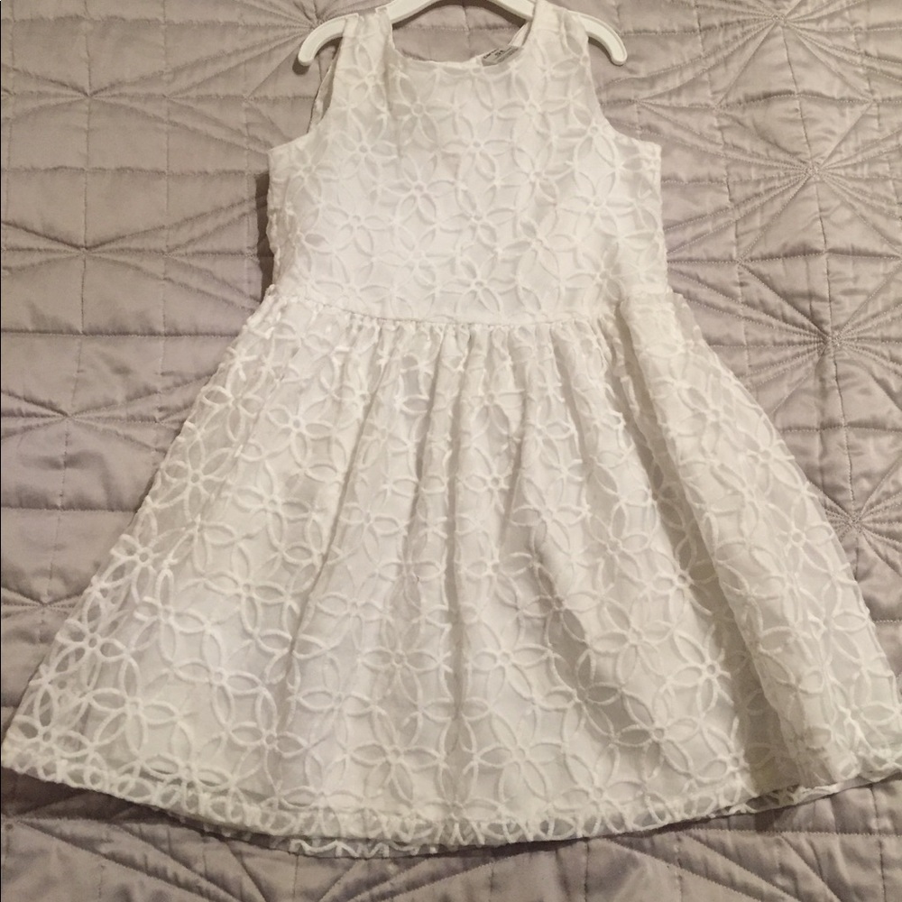 Beautiful Dress for Girl - white size 5